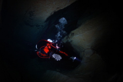 France / LOT Cavediving by Andy Kutsch 